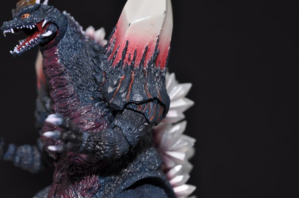 S.H.MonsterArts スペースゴジラ | 魂ウェブ