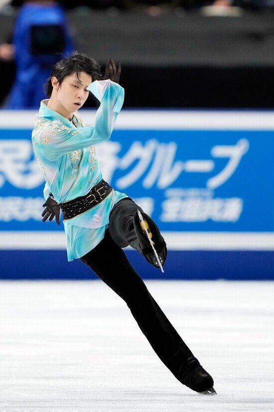 羽生結弦は「精神がグジャグジャ」「泣きそう」な状況を越え全日本連覇