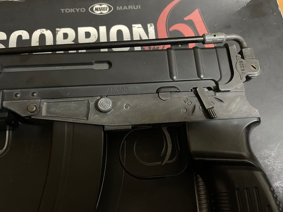 東京マルイ スコーピオンvz61 コンパクト電動ガン FET搭載 リポ化
