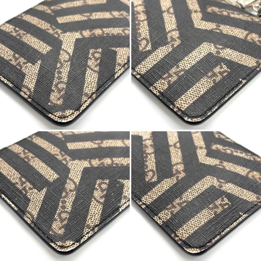 美品 グッチ カレイド コインケース GGスプリーム 総柄 チャーム