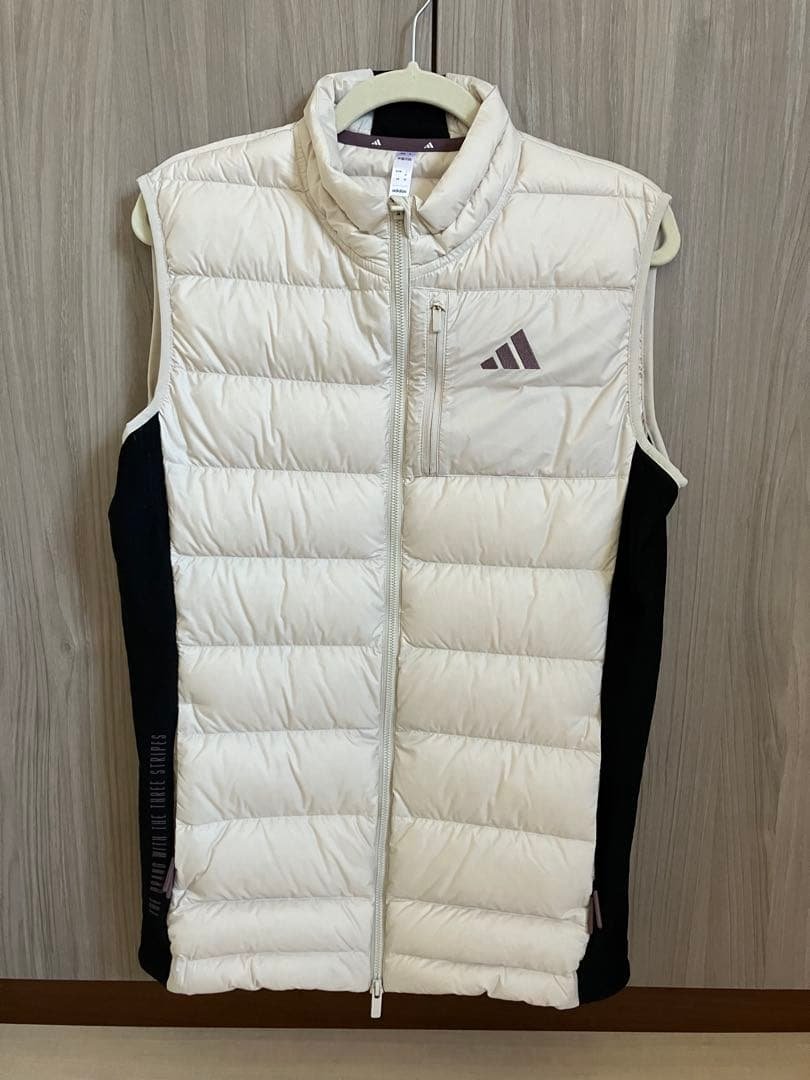 【美品】adidas ダウンベスト Mサイズ 中古・古着通販】adidas (アディダス) ダウンベスト ブラック サイズ:S