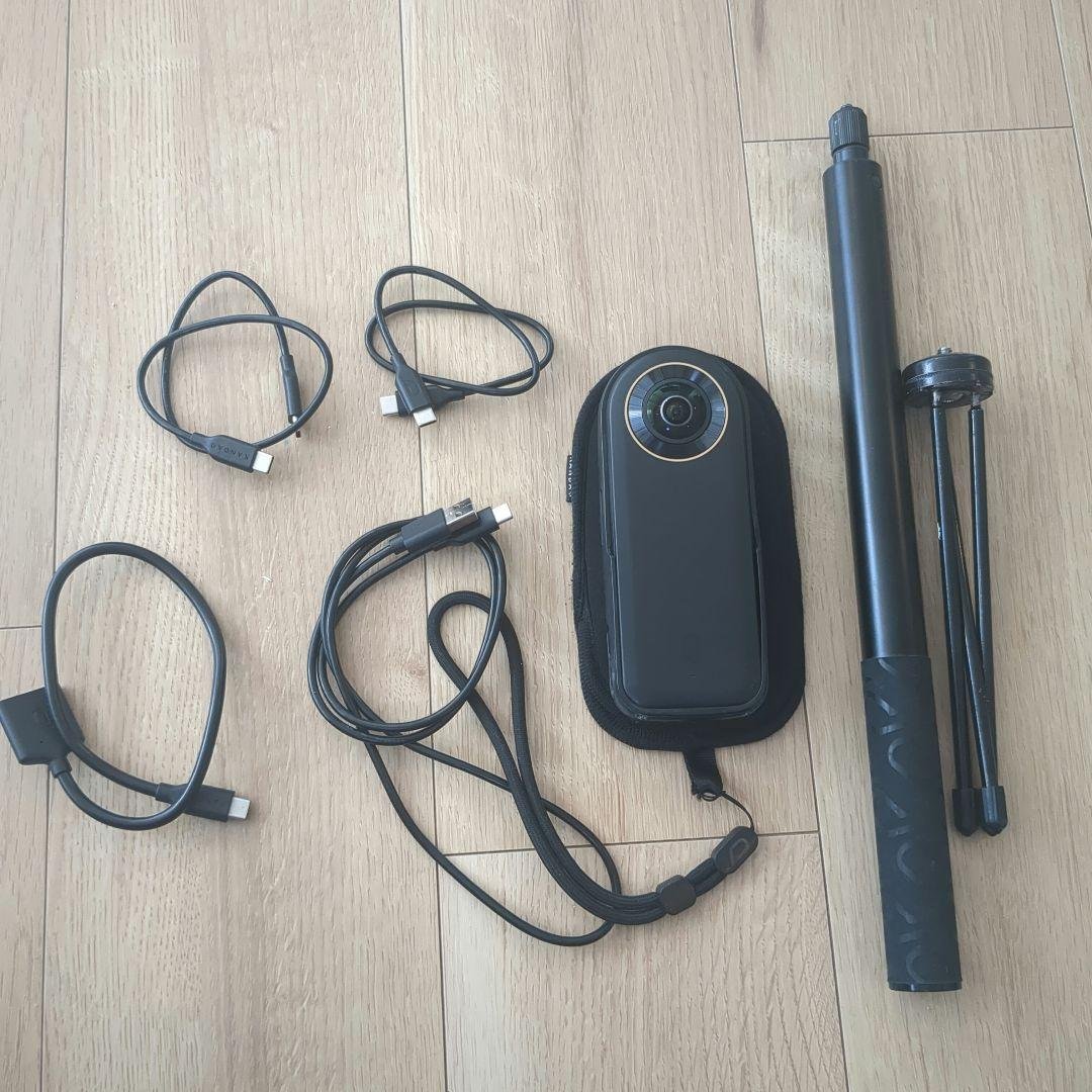 Kandao Qoocam 8K 360度VRカメラ 純正一脚付き Kandao Qoocam8K 360度アクションカメラ | 株式会社Acalie