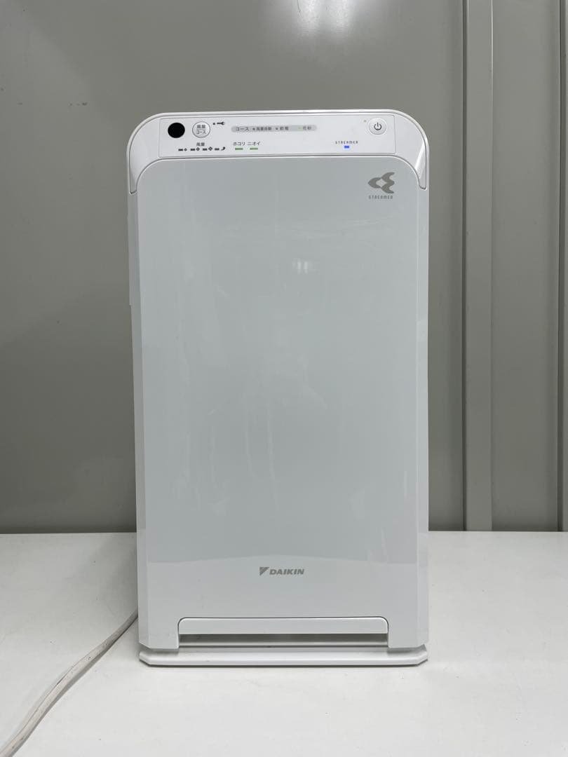 ダイキン　ストリーマ空気清浄機MC555A-W 2025年製 自然大好き！ニッチ・リッチ・キャッチ 空気清浄機 ダイキン