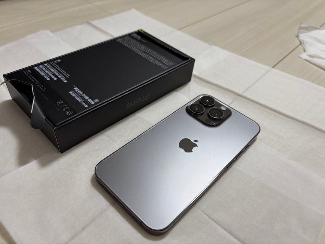 Apple iPhone 13 Pro グラファイト　本体 Amazon | 【整備済み品】 Apple iPhone 13 Pro 256GB グラファイト SIM